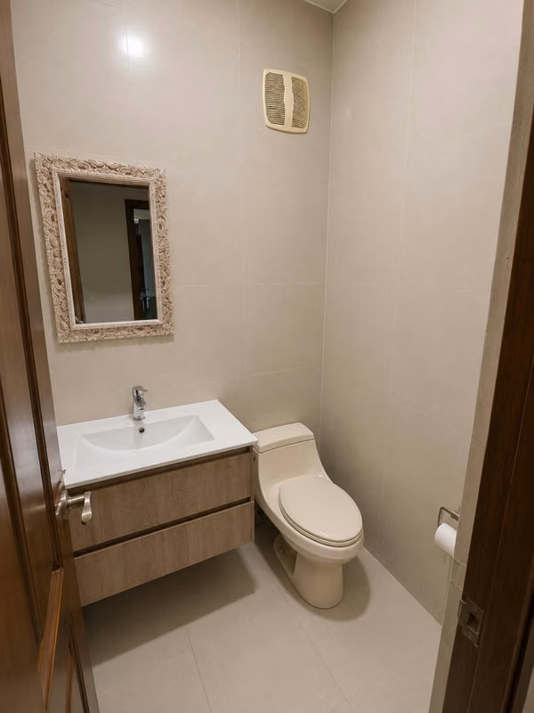SE ALQUILA APARTAMENTO EN SAN FRANCISCO CON VISTAS PANORAMICAS