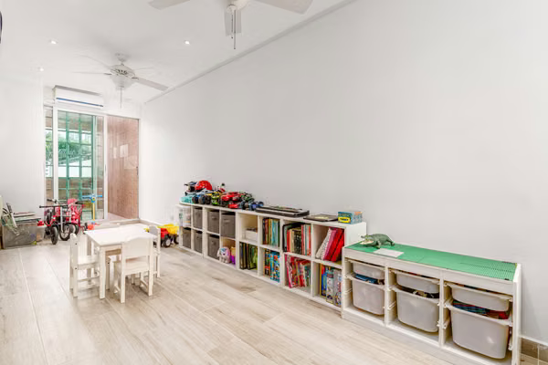 Amplio y Elegante Loft de Doble Altura 372m2 con Precio por Debajo del Mercado $533,000