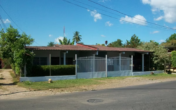 Venta de Duplex - Ideal para fines comerciales por su ubicación estratégica