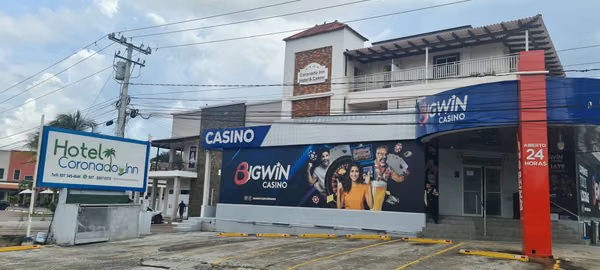 VENDO CASA. SANTA CLARA. NUEVA. PLAYA.