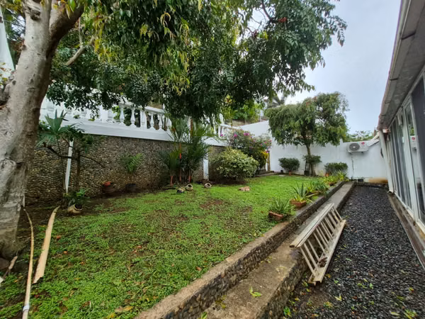 Beautiful Townhome in a Privileged Residential Area ID 26550