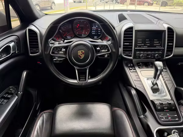 Porsche Cayenne GTS