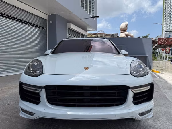 Porsche Cayenne GTS
