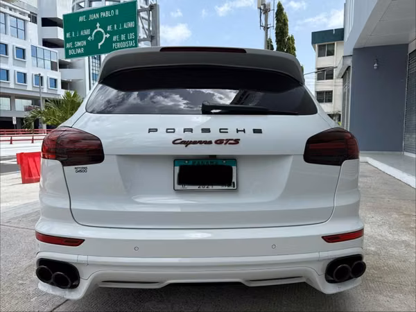 Porsche Cayenne GTS