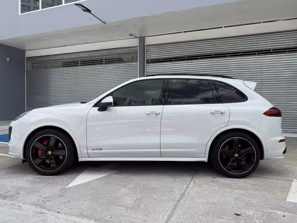 Porsche Cayenne GTS