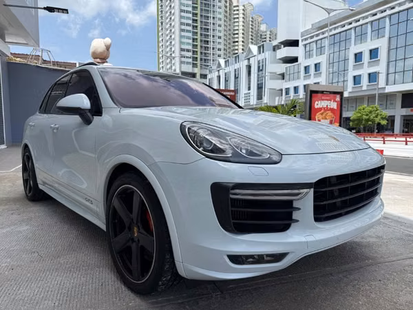 Porsche Cayenne GTS