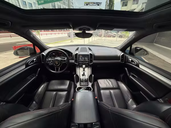Porsche Cayenne GTS