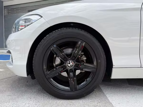 BMW 118i