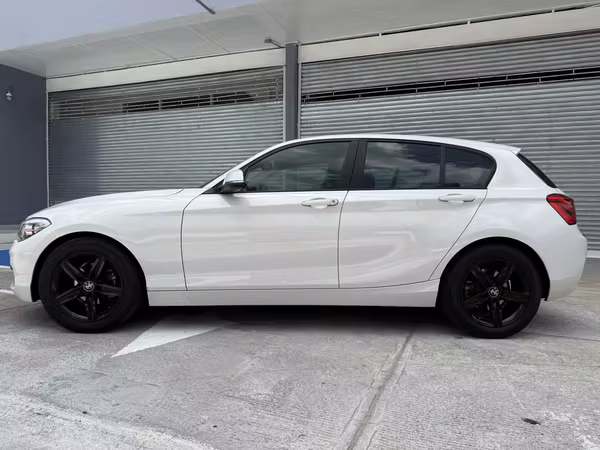 BMW 118i