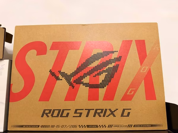 ROG STRIX G16 2025