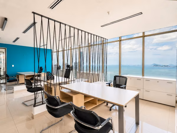 OFFICE FOR SALE IN BICSA FINANCIAL AVE. BALBOA