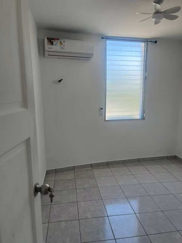 Se alquila o se vende apartamento Centenario
