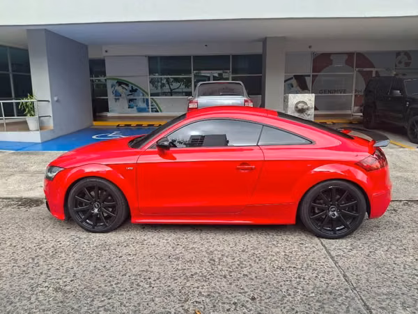 ¡Impecable! Audi TT S-Line 2013 – Solo 64,200 km – Como Nuevo!