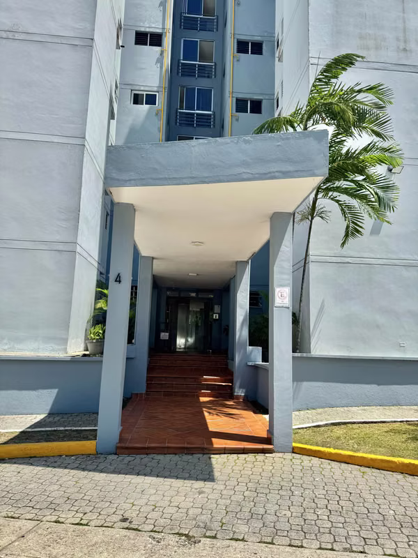 Alquilo lindo apartamento amoblado , en condado del Rey