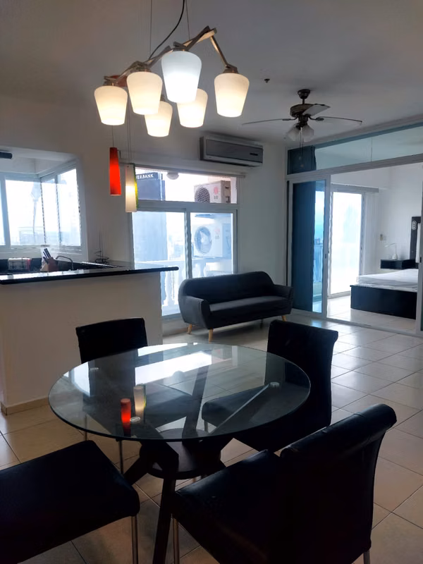 for rent Apartment Ave Balboa SEA V CITY