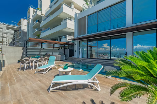 Selling Villa in Ocean Reef Islands