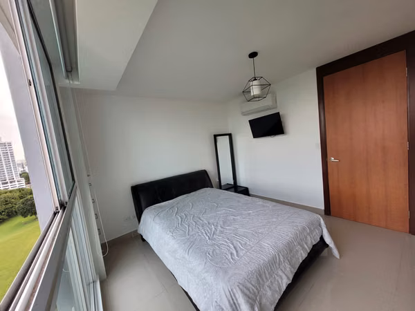 Furnished Apartment for Sale in San Francisco with Park Omar Views