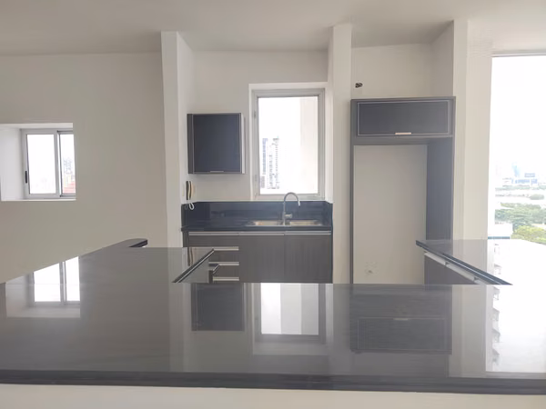 ¡EN VENTA! Apartamento PH Rivage Frente al Mar en Avenida Balboa