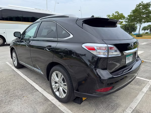 2013 LEXUS RX450 H 49,000 KILOMETROS