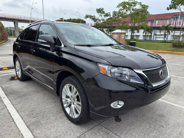 2013 LEXUS RX450 H 49,000 KILOMETROS