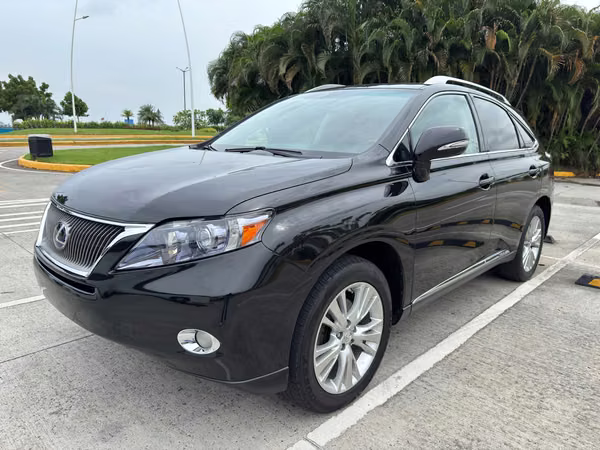 2013 LEXUS RX450 H 49,000 KILOMETROS