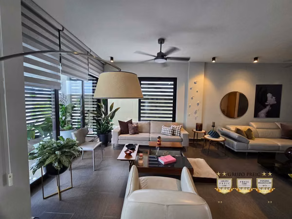 Luxury house for sale - Barrio Alto  AlTos de Panamá