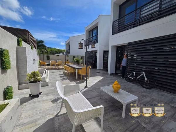 Luxury house for sale - Barrio Alto  AlTos de Panamá