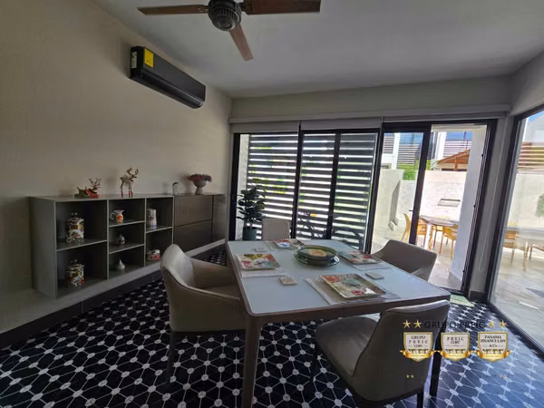 Luxury house for sale - Barrio Alto  AlTos de Panamá