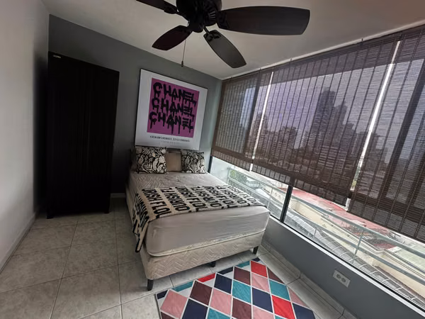 Beautiful furnished room in Punta Paitilla $350 (for lady)
