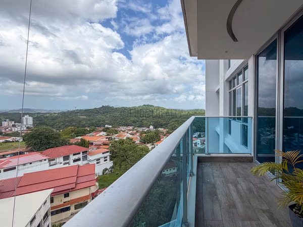 Apartment for Rent in Dos Mares, Panama – Spacious 140 m² Residence with Balcony