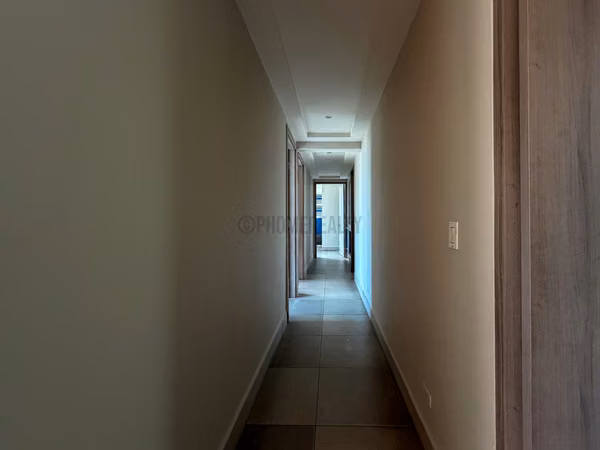 Apartment for Rent in Dos Mares, Panama – Spacious 140 m² Residence with Balcony