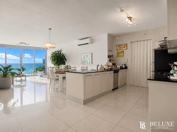 FOR SALE APARTMENT IN PH ALLURE AT THE PARK, BELLA VISTA (6)