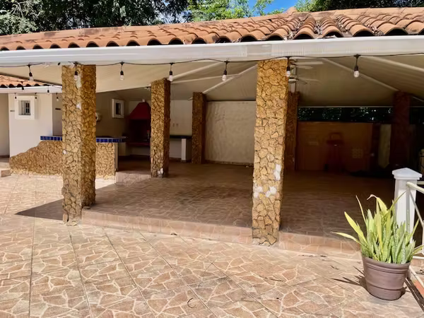 Sale of House in Altos del Golf LH