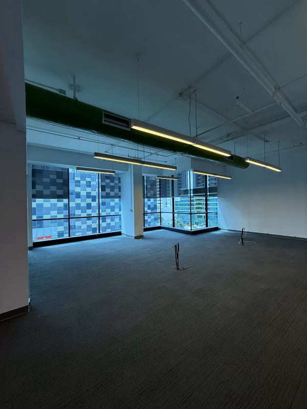 From 163mt2 Office in Costa del Este. PH GMT