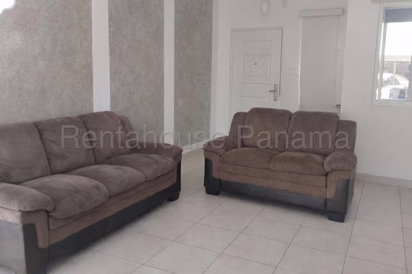 Venta de Casa en Paseo del Norte Aventura 203 Mts PD