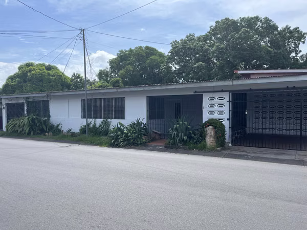 Casa para local o vivienda