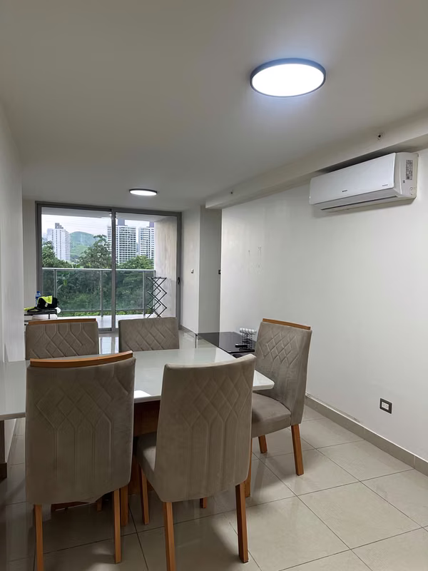 PH Rokas Apartment for Rent Semi-Amoblado County of the King