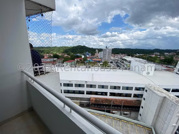 Apartment for Sale in Edison Park YM