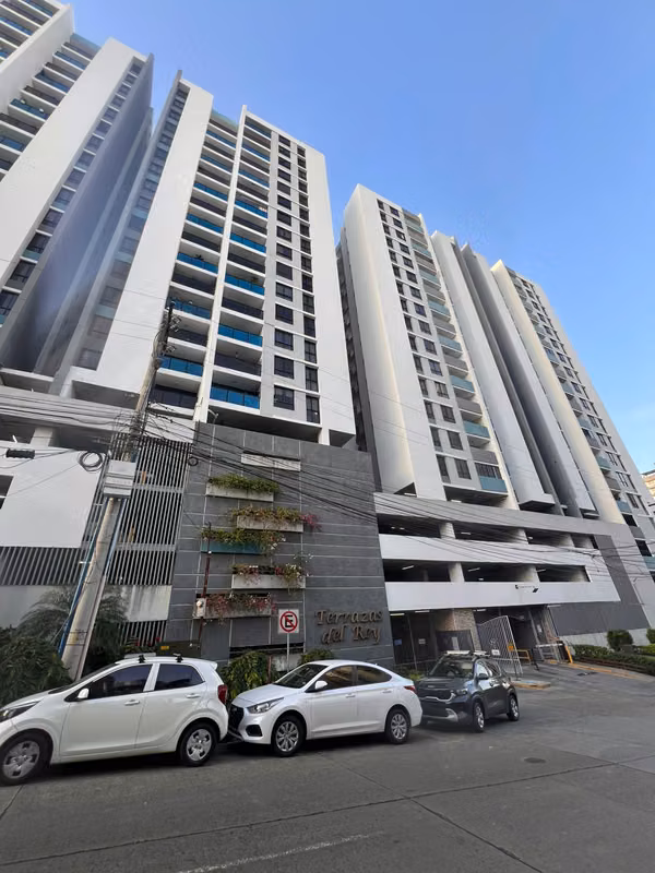 IS SOLD COZY APARTMENT IN THE COUNTY OF THE KING