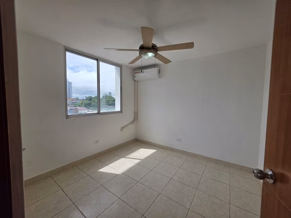Apartment for Sale in PH CENTRAL PARK – Prime Location Near the Metro