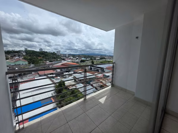 Apartment for Sale in PH CENTRAL PARK – Prime Location Near the Metro
