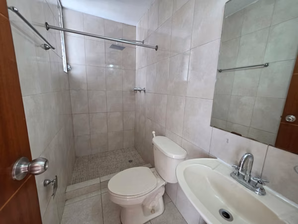 Apartment for Sale in PH CENTRAL PARK – Prime Location Near the Metro