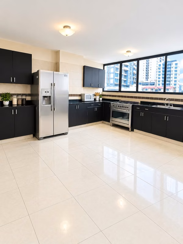 I SELL A 189 SQUARE METER APARTMENT IN SAN FRANCISCO