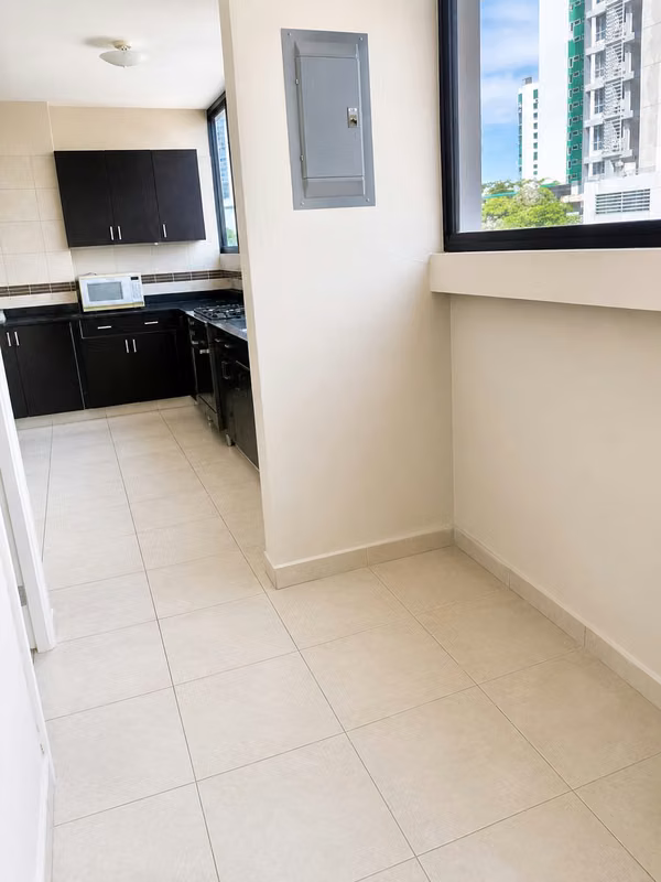 I SELL A 189 SQUARE METER APARTMENT IN SAN FRANCISCO
