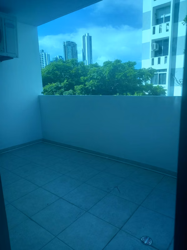 I SELL A 189 SQUARE METER APARTMENT IN SAN FRANCISCO