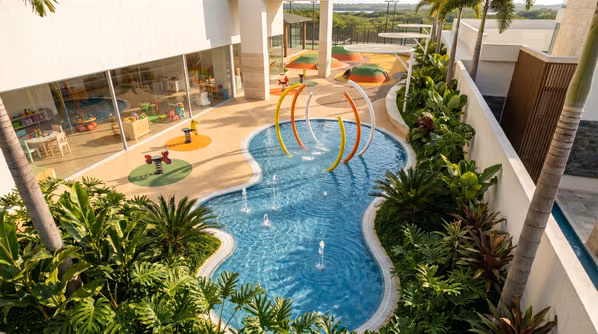 LIVES IN SANTA MARÍA PRE-SALE