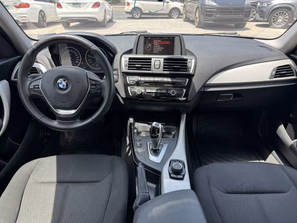 BMW 118I 2017