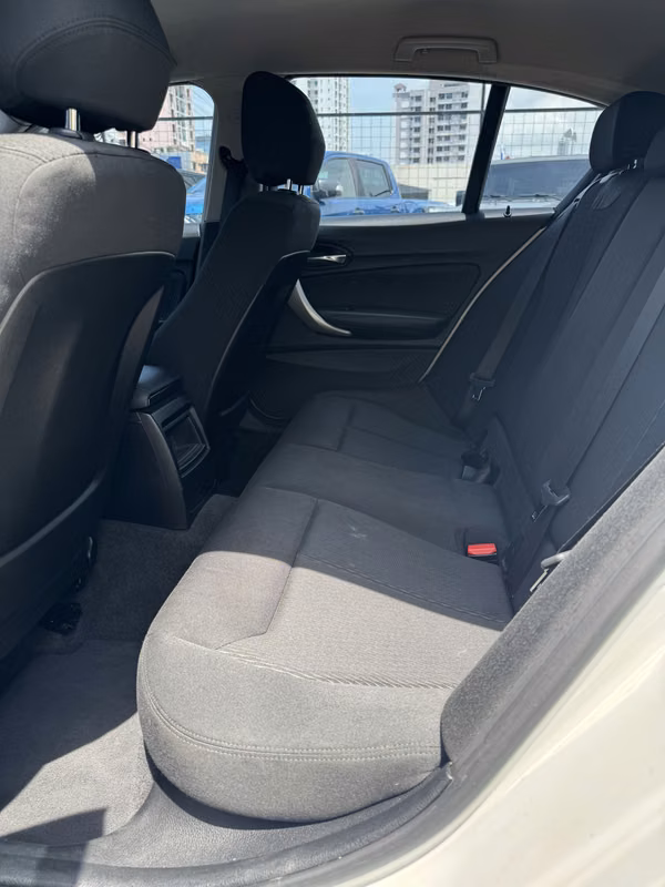 BMW 118I 2017