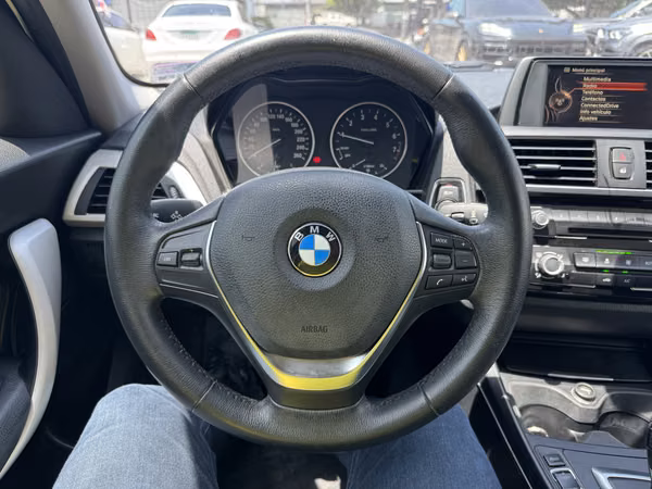 BMW 118I 2017