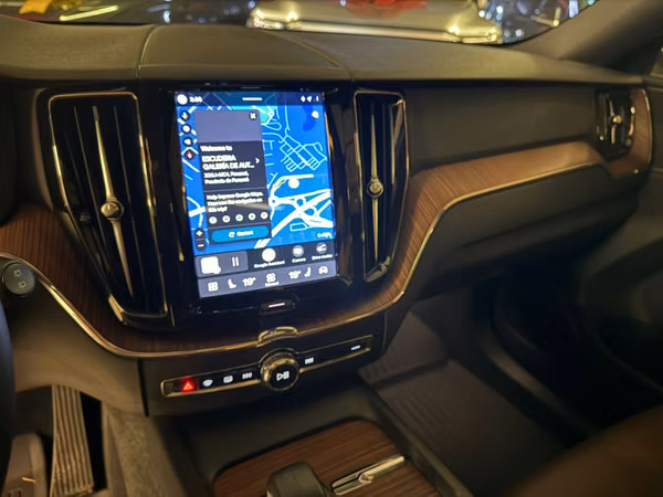 Volvo XC60 B5 Mild Hybrid 2024